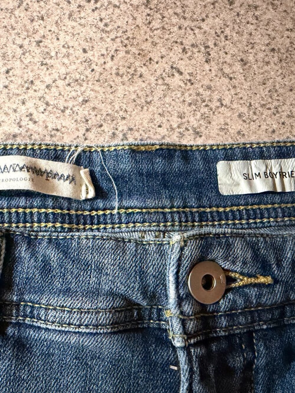 Pilcro by Anthropologie Slim Boyfriend Jeans Embroidered Soft Denim - Size 31 - Picture 4 of 6